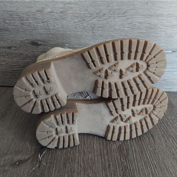 Girls Chelsea Casual Ankle Heeled Boots with Rhinestones and Flat Studs Size 2 - Picture 7 of 11